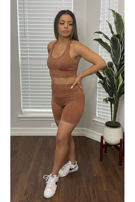 Multi ribbed sports set